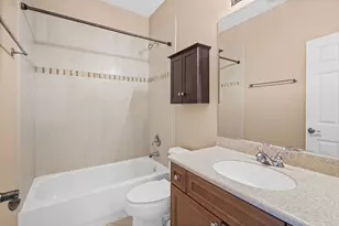 2064 Valor Ct, Glenview, IL 60026 - Photo 22