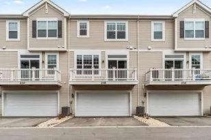 218 Timberleaf Cir, Roselle, IL 60172 - Photo 30