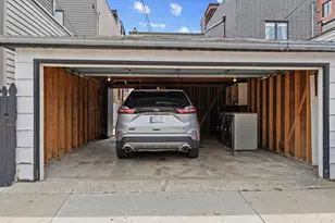 2024 W Superior St, Chicago, IL 60612 - Photo 36