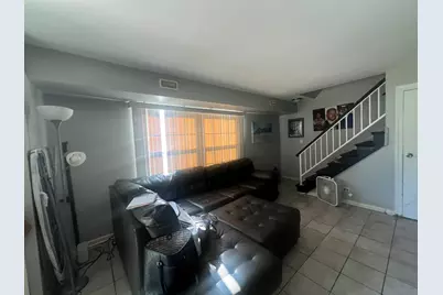 1395 S Glen Circle, Aurora, IL 60506 - Photo 2