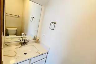 1486 W Jefferson Ave, Naperville, IL 60540 - Photo 6