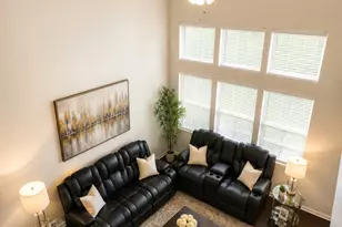 2485 Reflections Dr, Aurora, IL 60502 - Photo 4