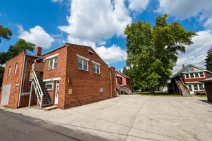 2333 Walnut St, Blue Island, IL 60406 - Photo 2