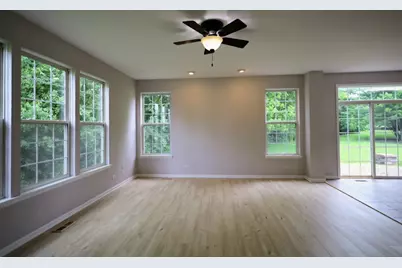 771 S Sienna Drive, Round Lake, IL 60073 - Photo 14