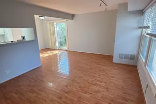 1184 E Candlenut Ln, Palatine, IL 60074 - Photo 2