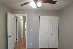 1546 Williamsburg Dr, Schaumburg, IL 60193 - Photo 22