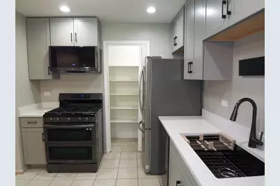 1546 Williamsburg Drive #C1, Schaumburg, IL 60193 - Photo 12
