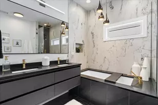 2109 W Race Ave, Chicago, IL 60612 - Photo 18