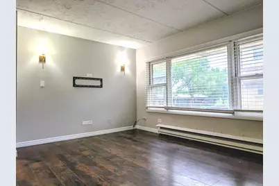 9907 W 58th Street #6, Countryside, IL 60525 - Photo 2