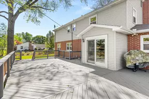 8 Groveland St, Streator, IL 61364 - Photo 44