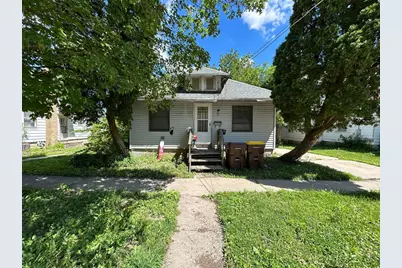 244 W Homer Street, Freeport, IL 61032 - Photo 1
