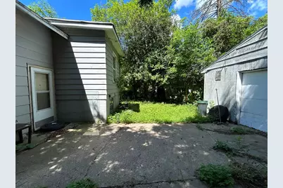 244 W Homer Street, Freeport, IL 61032 - Photo 4