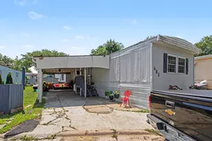 7500 Elmhurst Rd, Des Plaines, IL 60018 - Photo 1