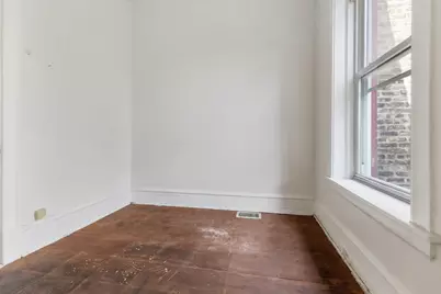 1907 W Irving Park Road, Chicago, IL 60613 - Photo 14