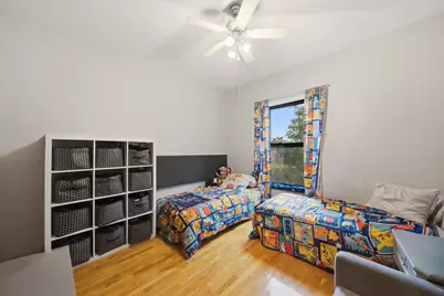 212 E 44th Street #3, Chicago, IL 60653 - Photo 14