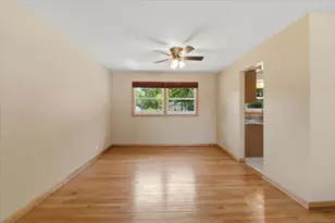 160 Fairfield Way, Bloomingdale, IL 60108 - Photo 10