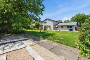 160 Fairfield Way, Bloomingdale, IL 60108 - Photo 30
