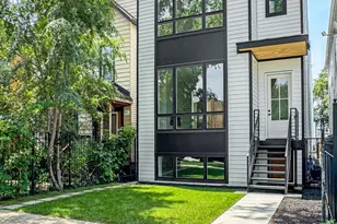 1728 N Sawyer Ave, Chicago, IL 60647 - Photo 1