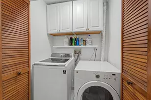 911 Sparta Ct, Vernon Hills, IL 60061 - Photo 14