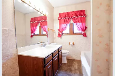 1742 Wolverine Road, Dixon, IL 61021 - Photo 32
