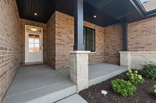 11175 Lizmore Ln, Orland Park, IL 60467 - Photo 4