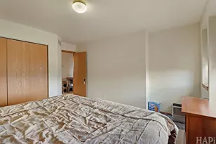 2164 W Waterford Ct, Round Lake, IL 60073 - Photo 18