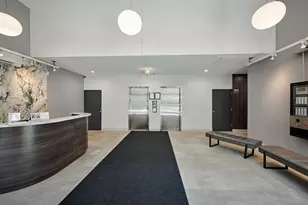 2740 N Pine Grove Ave, Chicago, IL 60614 - Photo 4