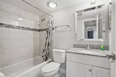 6443 Clarendon Hills Road #402, Willowbrook, IL 60527 - Photo 8
