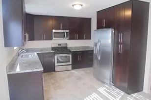 1511 Lotus Dr, Round Lake Beach, IL 60073 - Photo 16