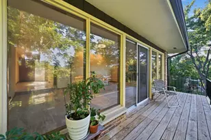 9041 S 84 Ct, Hickory Hills, IL 60457 - Photo 36