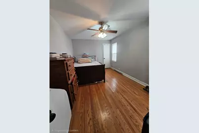 7249 S Sacramento Avenue, Chicago, IL 60629 - Photo 8
