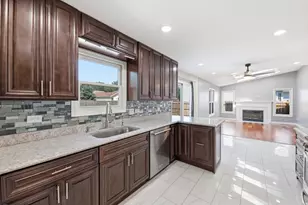 3607 Hennepin Dr, Joliet, IL 60431 - Photo 4