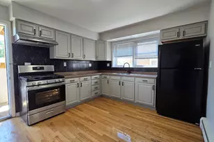 525 25th Ave, Bellwood, IL 60104 - Photo 2