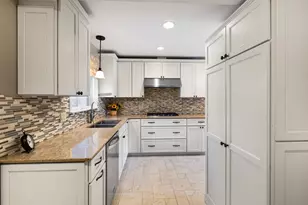 1240 Bar Harbor Terrace, Northbrook, IL 60062 - Photo 10