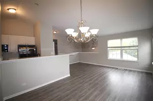 2518 Golf Ridge Cir, Naperville, IL 60563 - Photo 2