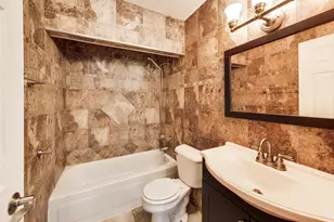 1313 Cove Dr, Prospect Heights, IL 60070 - Photo 14