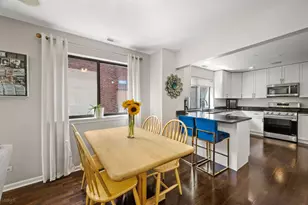 1651 N Dayton St, Chicago, IL 60614 - Photo 6
