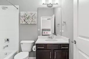 2722 Trojak Ln, Aurora, IL 60502 - Photo 20