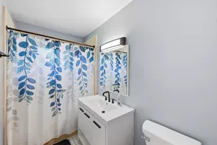322 E Alden Dr, Addison, IL 60101 - Photo 10