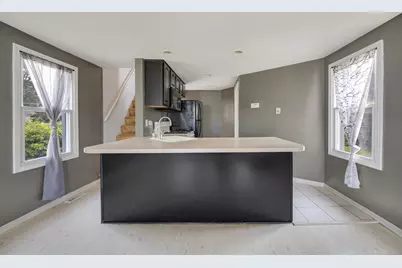 141 Oak Street, Hampshire, IL 60140 - Photo 6