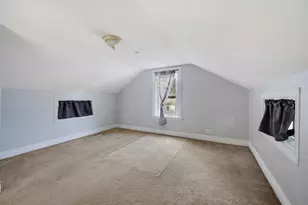 141 Oak St, Hampshire, IL 60140 - Photo 10