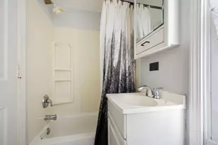 141 Oak St, Hampshire, IL 60140 - Photo 8