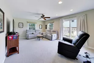 2505 E Mayfair Rd, Arlington Heights, IL 60004 - Photo 10