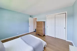 2505 E Mayfair Rd, Arlington Heights, IL 60004 - Photo 20