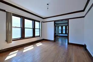 2630 W Carmen Ave, Chicago, IL 60625 - Photo 10