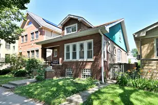 2630 W Carmen Ave, Chicago, IL 60625 - Photo 1