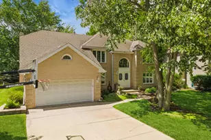 2424 Pepper Tree Ct, Lisle, IL 60532 - Photo 32