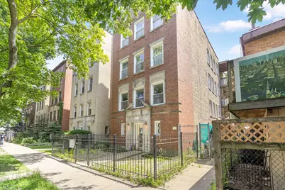 1747 W Pratt Boulevard #1, Chicago, IL 60626 - Photo 10