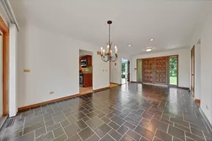 22W333 Glen Park Rd, Glen Ellyn, IL 60137 - Photo 10