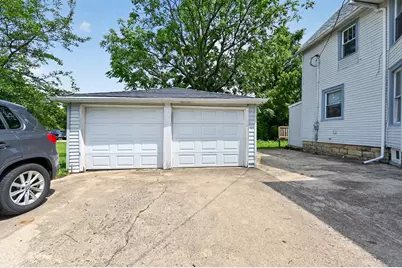 107 4th Avenue, Joliet, IL 60433 - Photo 4